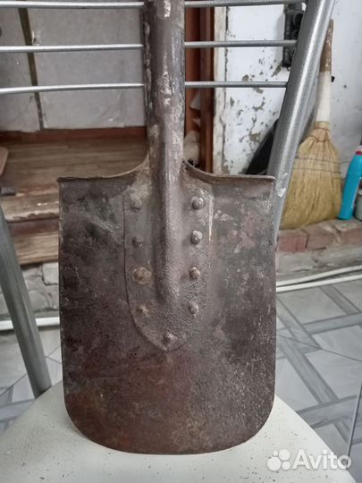 Большая штыковая лопата времен ВОВ