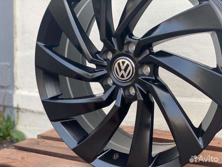 Диски Volkswagen Satin Black R18