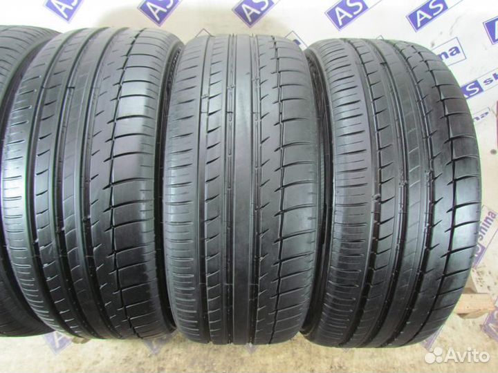 Triangle Sportex TSH11 245/45 R19 96R