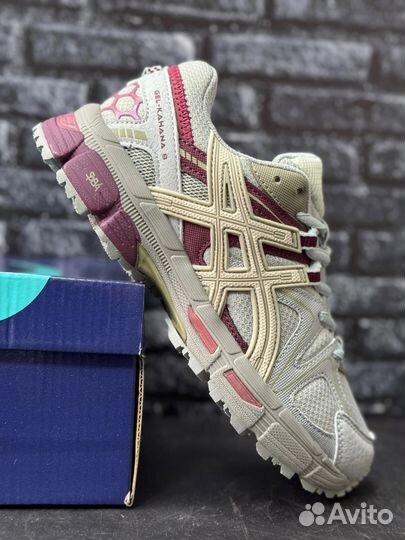 Кроссовки Asics женские luxe