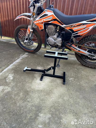 Подставка, подъёмник для кросс эндуро мотоциклов