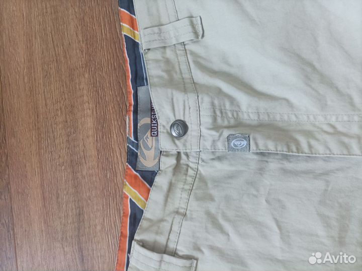 Шорты quiksilver
