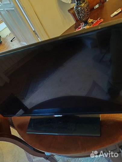 Телевизор Samsung 32, fhd, рабочий, бесплатно
