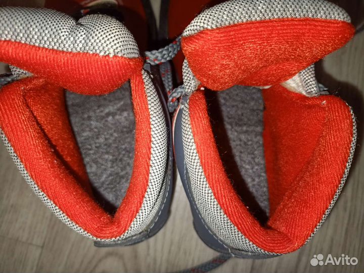 Лыжные ботинки marax