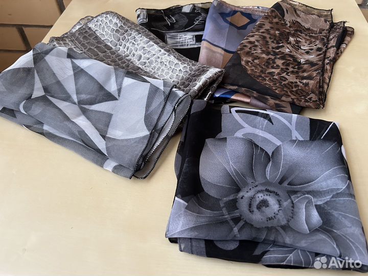 Шейные платки, цена за 6 штук новые