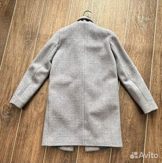 Пальто женское демисезонное 42