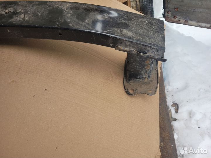 Усилитель переднего бампера kia optima 4 JF