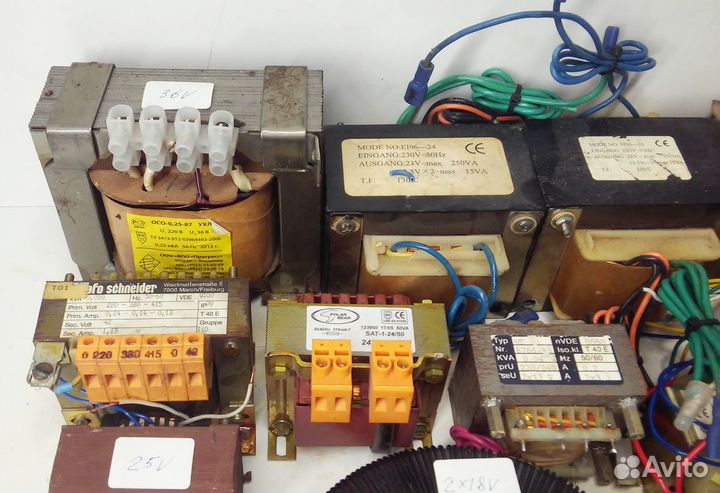 Трансформаторы 220V. Много разных Uвых