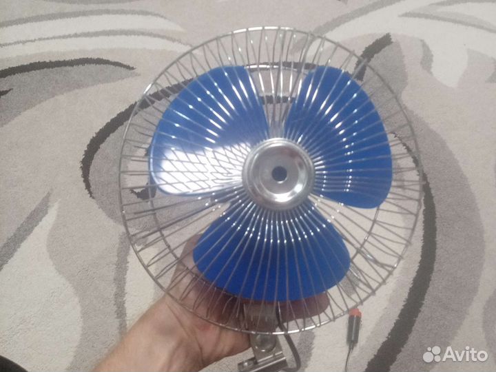 Вентилятор автомобильный 12 вольт