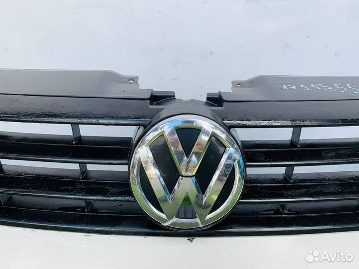 Бампер передний Volkswagen Jetta