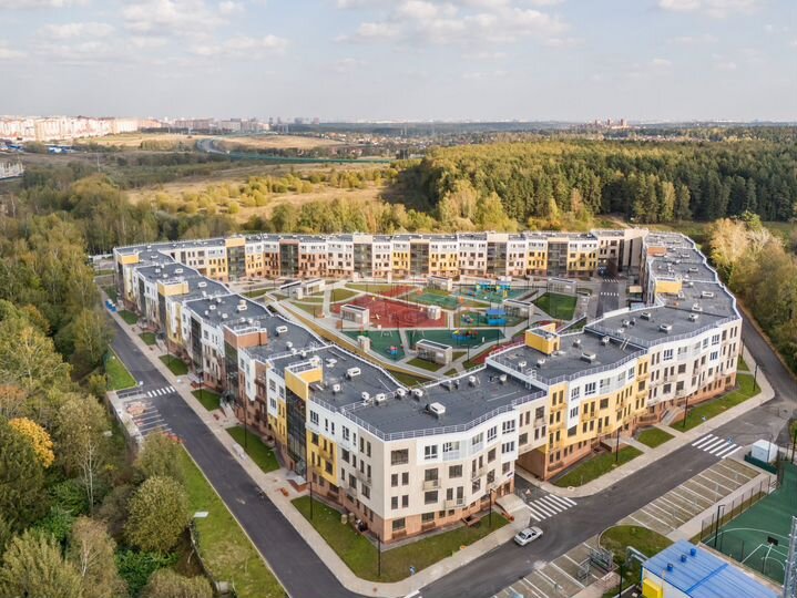 2-к. квартира, 79,9 м², 3/4 эт.