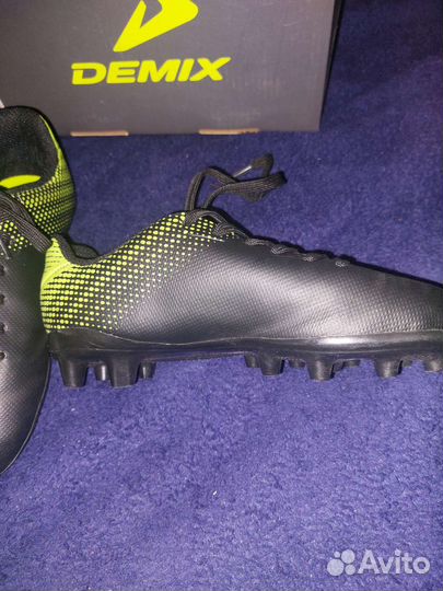 Футбольный буцы размер 30