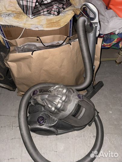 Пылесос dyson dc08