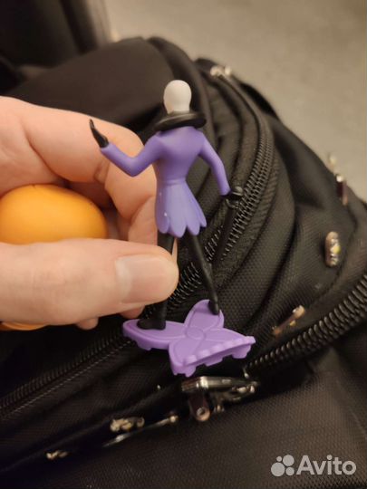 Леди Баг Киндер 2022 Бражник павлин Новый фигурка