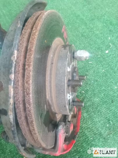 Ступица передняя левая toyota carib