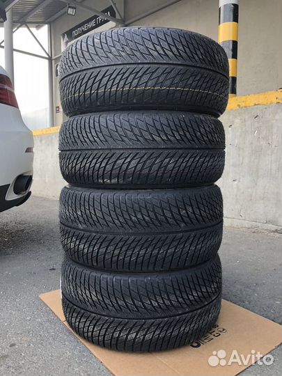 Michelin Pilot Alpin 5 SUV 275/45 R21 и 315/40 R21