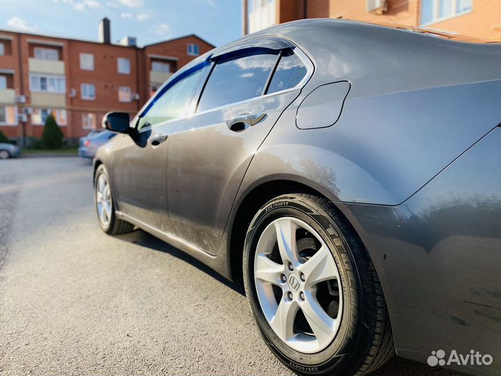 Honda Accord 2.4 AT, 2009, 200 000 км