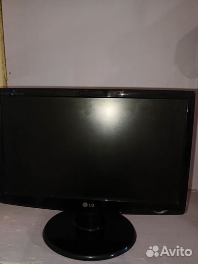 Монитор LG