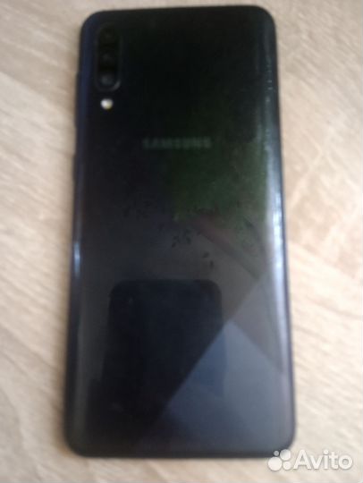 Samsung Galaxy A30, 4/64 ГБ