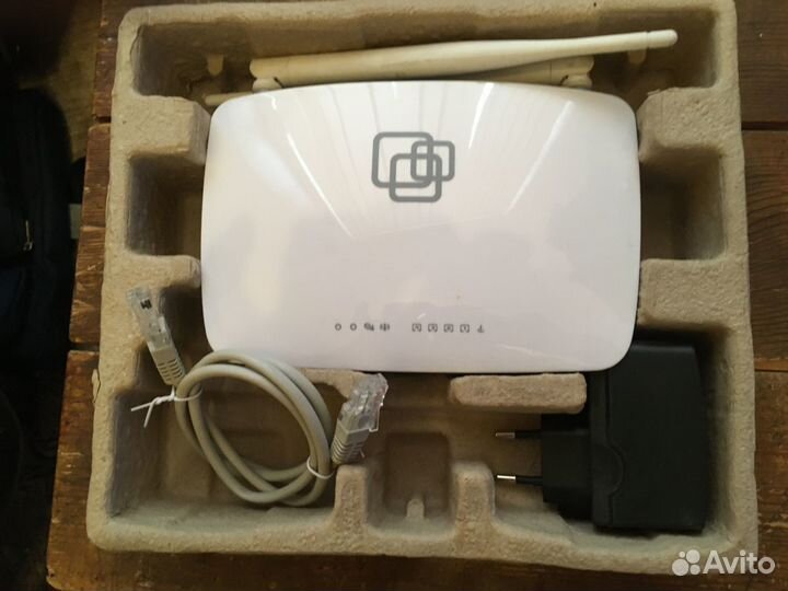 Wi-Fi роутер SNR-CPE-W4N 300 Мбит/с