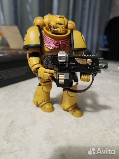 Игрушка Warhammer 40000 joytoy space marine