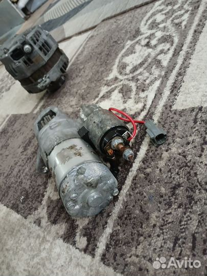 Стартер на nissan cefiro