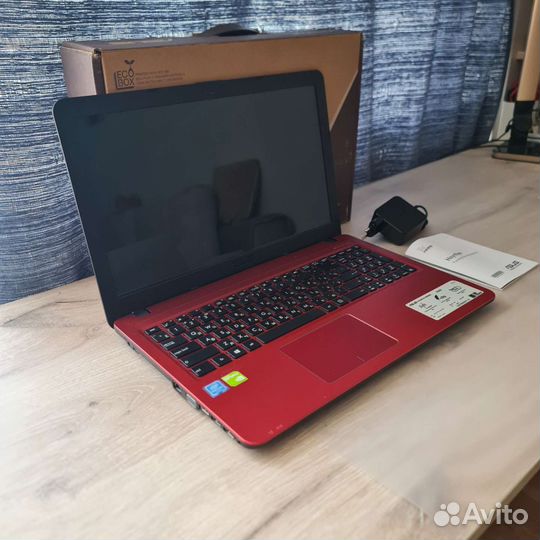 Ноутбук asus, SSD диск, Win 10 лицензия