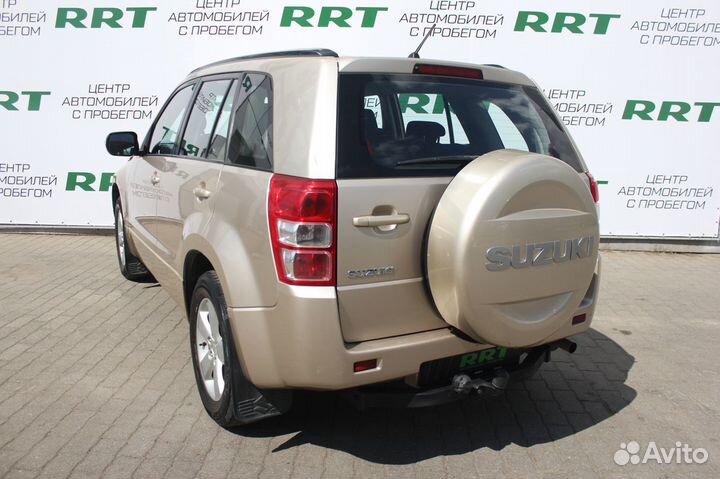 Suzuki Grand Vitara 2.4 МТ, 2011, 230 000 км