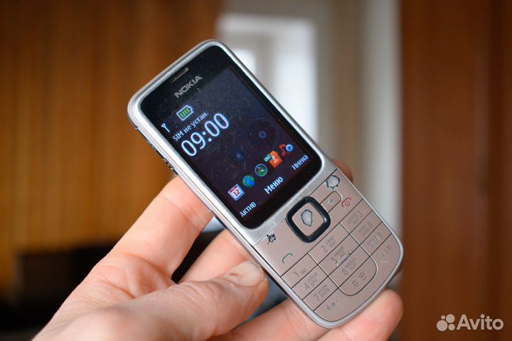 Nokia 2710 Navigation Edition