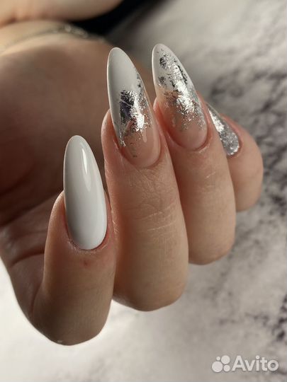 Маникюр,педикюр