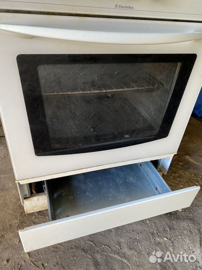 Плита газовая Electrolux б/у