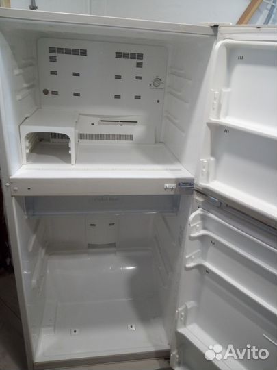 Холодильник Sharp SJ-48H-BE