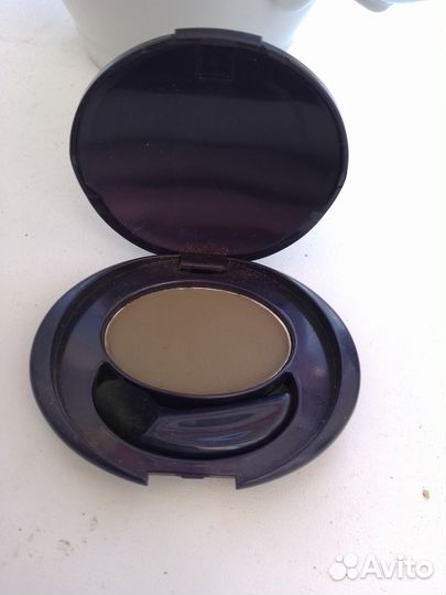 Тени для век