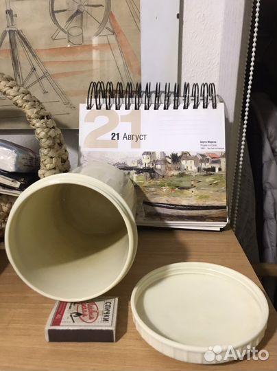 Баночка ВДНХ карболит пластик