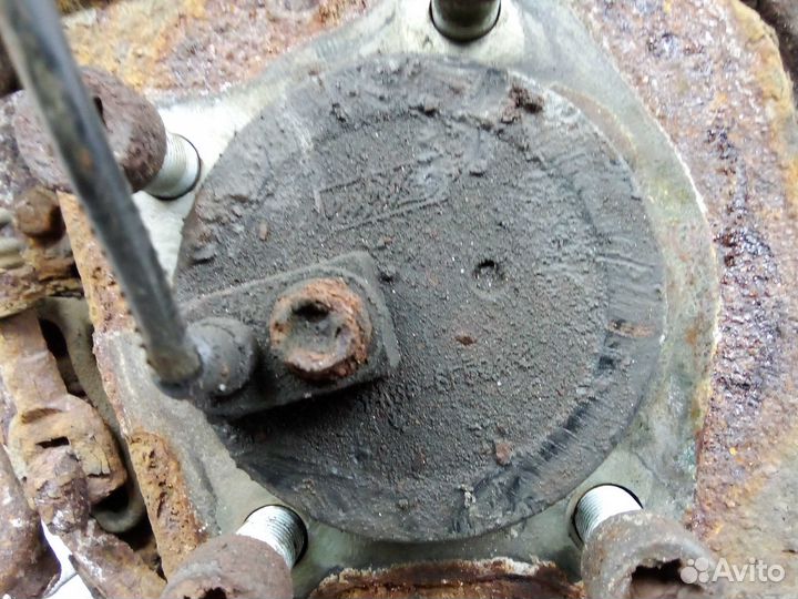 Ступица задняя левая Mazda CX-7 ER