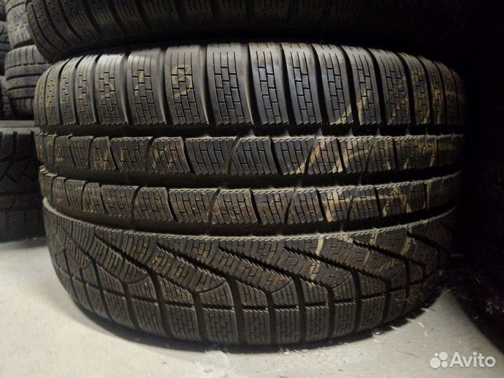 Pirelli Winter Sottozero 240 Serie II 295/35 R19