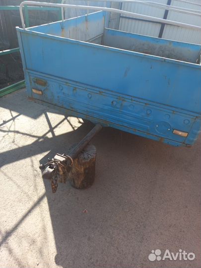 Прицеп легковой