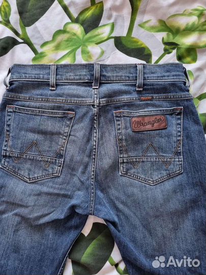 Мужские джинсы wrangler W30 L32