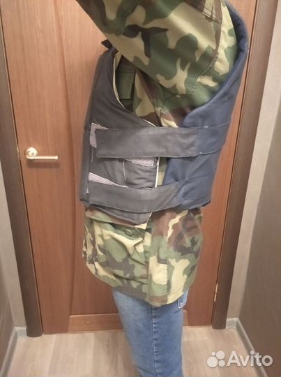 Бронежилет