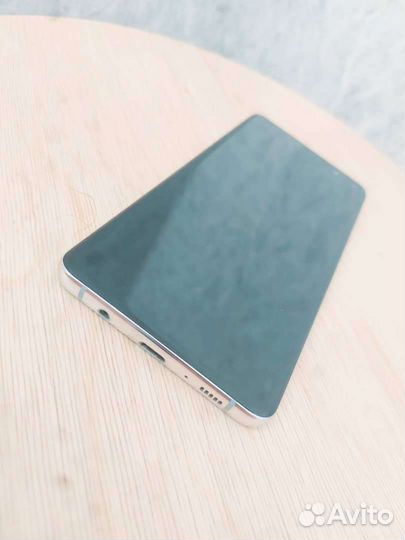 Samsung Galaxy S10 5G Single sim, 8/256 ГБ