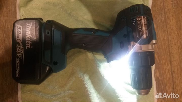 Шуруповерт makita 18v бесщеточный