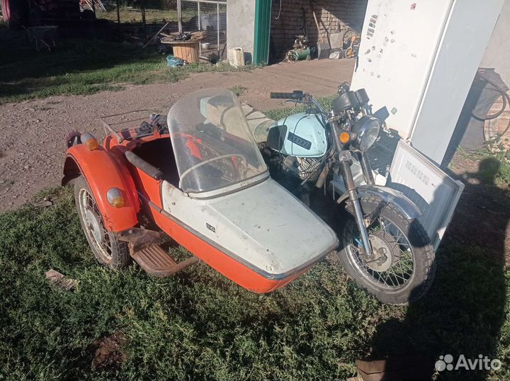 Мотоцикл иж планета 5