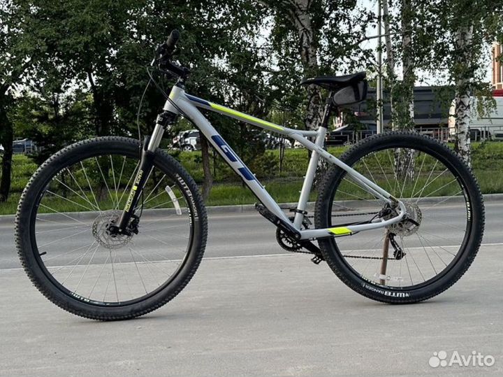 Горный велосипед GT avalanche