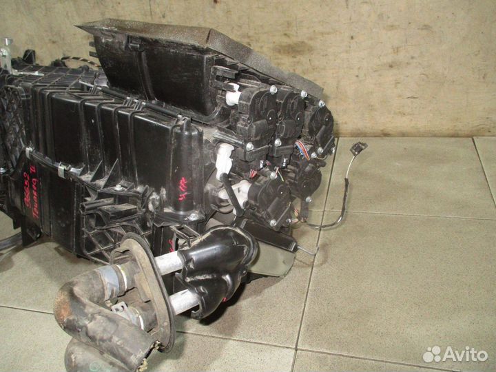 Корпус отопителя VW Touareg 2 (7P)