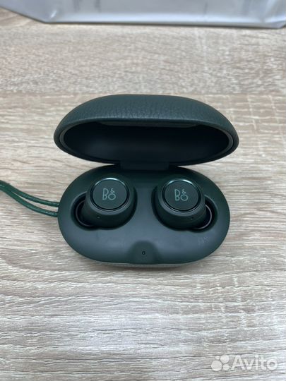 Беспроводные наушники Bang & Olufsen Beoplay E8