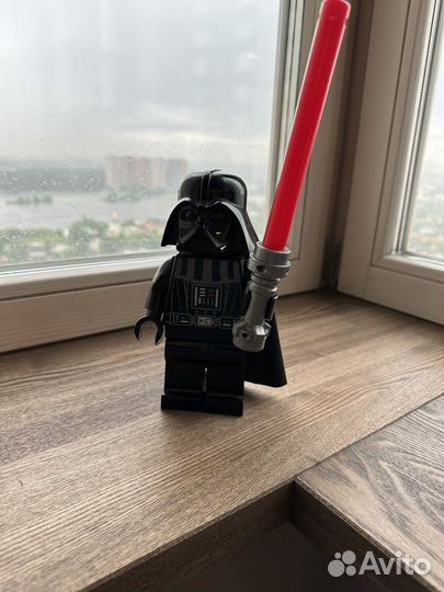 Коллекционная фигурка Дарта Вейдера Lego Star Wars