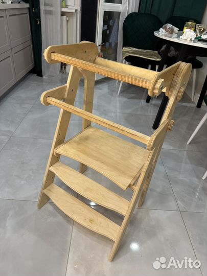 Башня помощника для ребенка