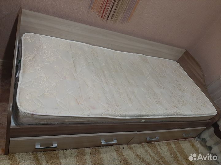 Кровать 90180