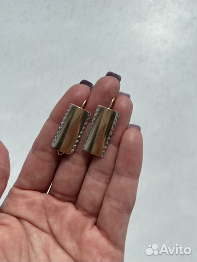 Золотые серьги