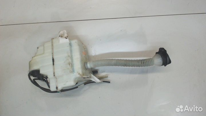 Бачок омывателя Toyota Highlander 2, 2013